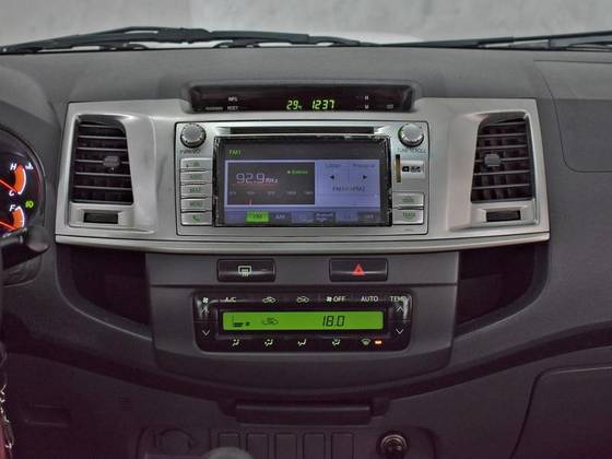 TOYOTA HILUX 3.0 SRV TOP 4X4 CD 16V TURBO INTERCOOLER DIESEL 4P AUTOMÁTICO